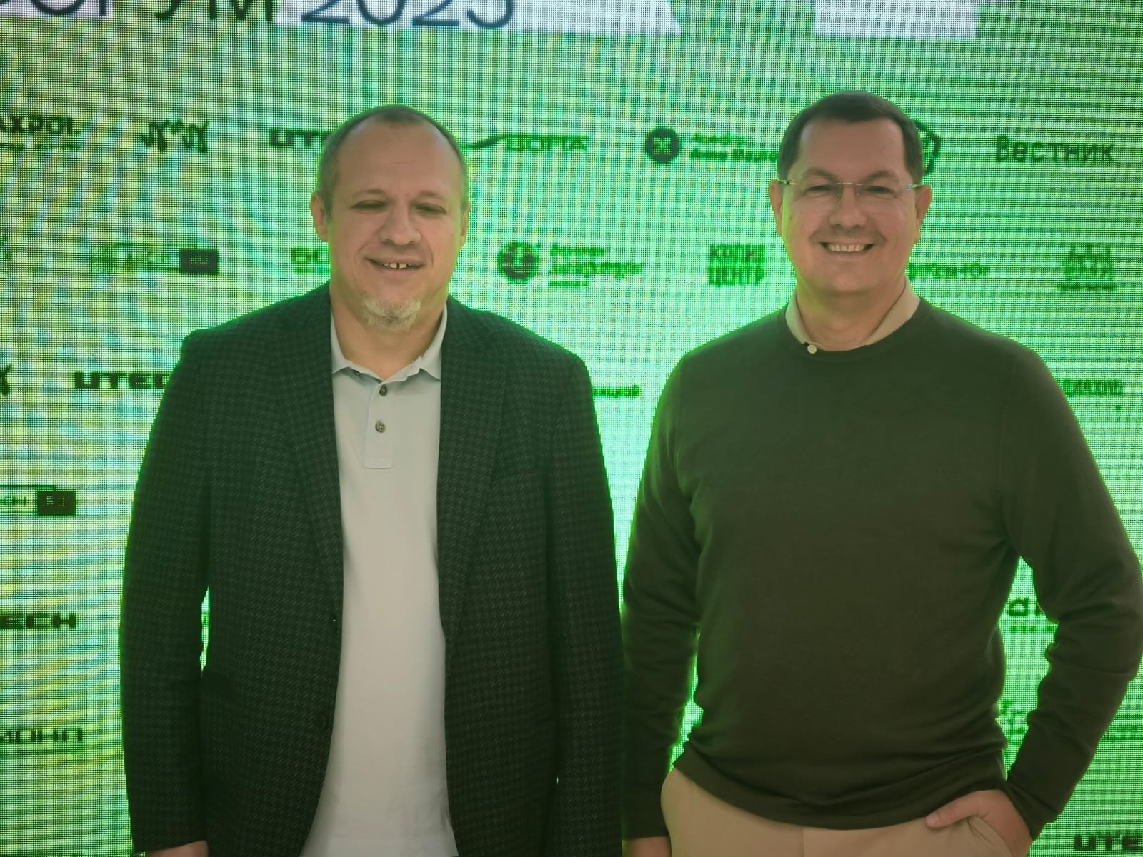 Руководитель компании ФасадКерамика на форуме в Ростове!